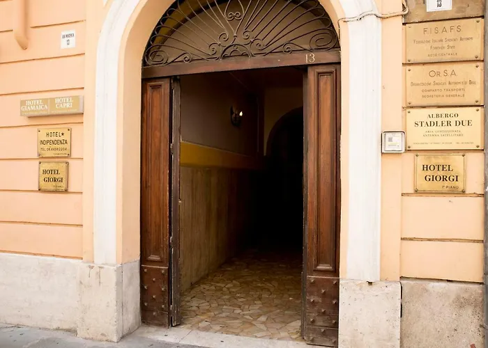 Hotel Capri